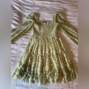 Size small green, long sleeve floral dress from Lulu’s
